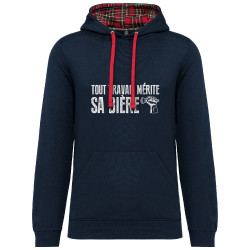 Sweat capuche à motifs unisexe bleu marine et rouge tartan Tout travail mérite sa bière (Andy,Alcool,Slogans Débiles)