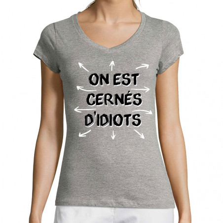 T-shirt femme col V "On est...