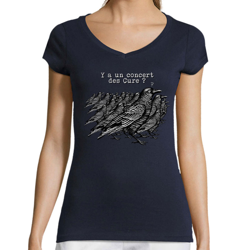 T-shirt femme col V bleu marine Y a un concert des Cure (Gondrax,Les Bébêtes,Animaux,Humour)