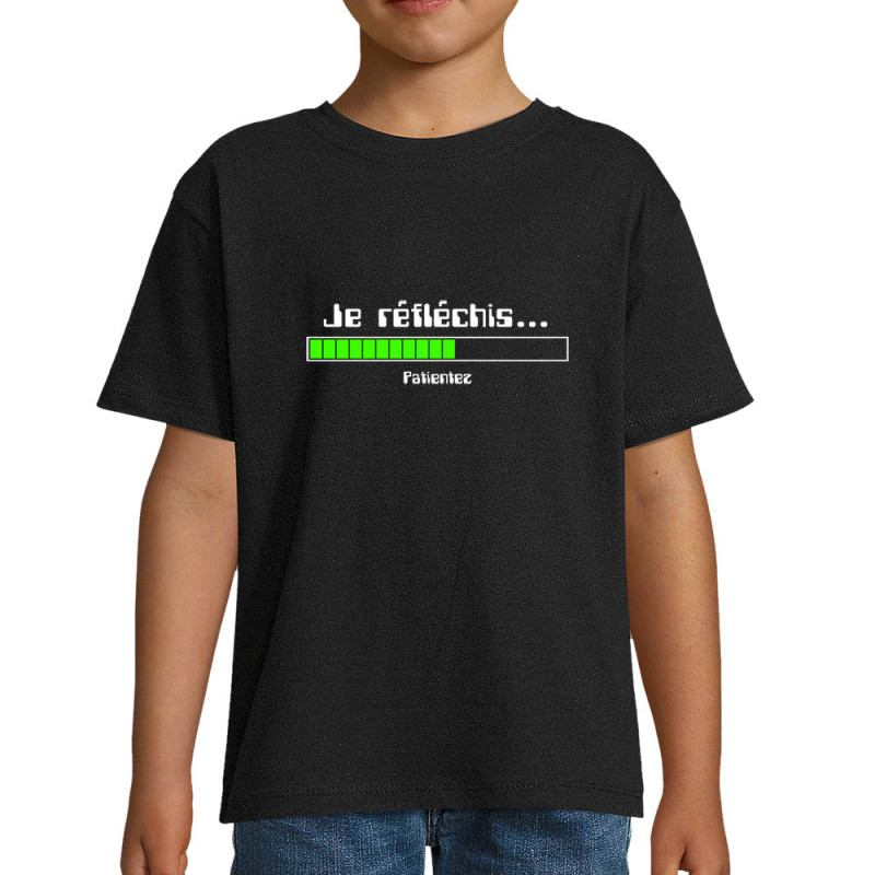 T-shirt enfant noir Je réfléchis Patientez (Gondrax,Jeux Vidéo / Geek,Humour,Des chiffres et des lettres,Devoirs de vacances)
