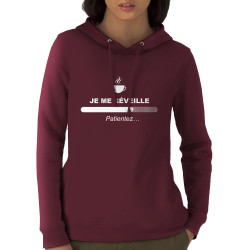 Sweat femme à capuche coton bio bordeaux Je me réveille café (Gondrax,Humour,Jeux Vidéo / Geek,Fruits & Légumes,Paresse)