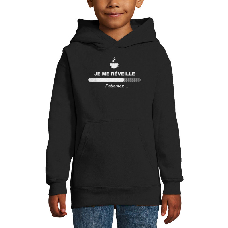 Sweat enfant à capuche noir Je me réveille café (Gondrax,Humour,Jeux Vidéo / Geek,Fruits & Légumes,Paresse)