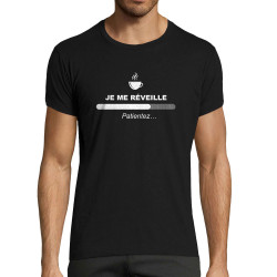 T-shirt homme fit noir Je me réveille café (Gondrax,Humour,Jeux Vidéo / Geek,Fruits & Légumes,Paresse)